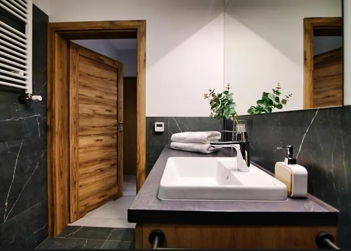 Widokowy W Lagunie Beskidow